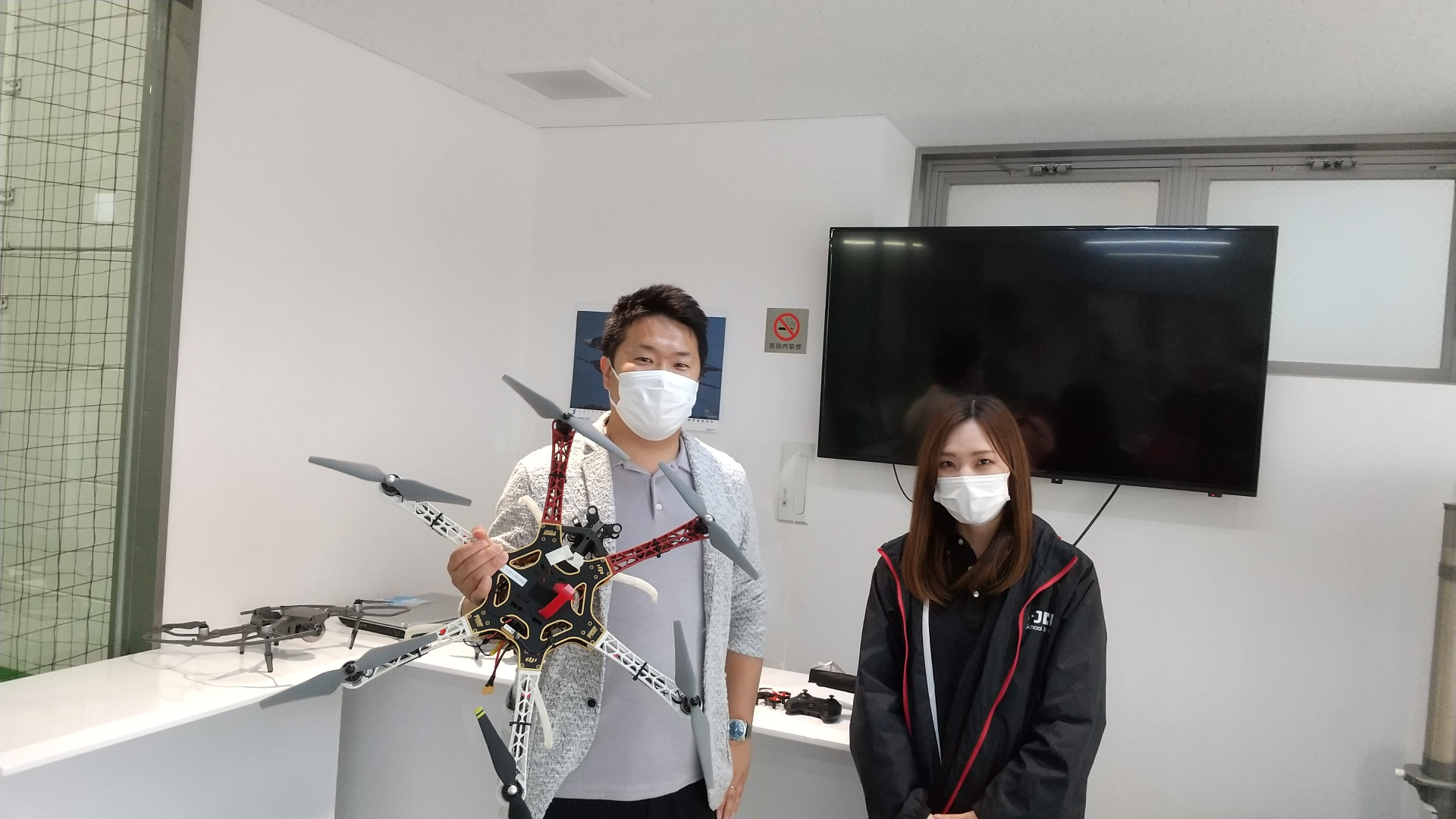 本日ビジネスコースの修了おめでとうございます。